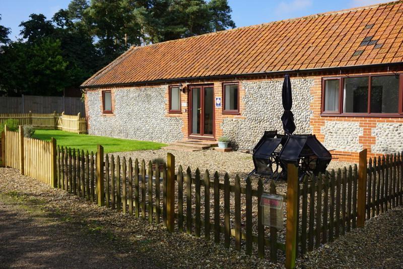 Anvil&Stable Cottages Felbrigg Eksteriør bilde